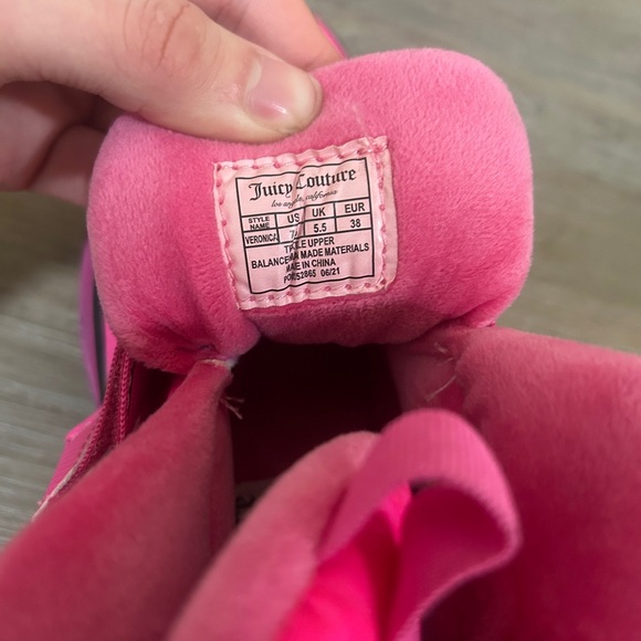 Juicy Couture Neon Pink Boots - Picture 3 of 4